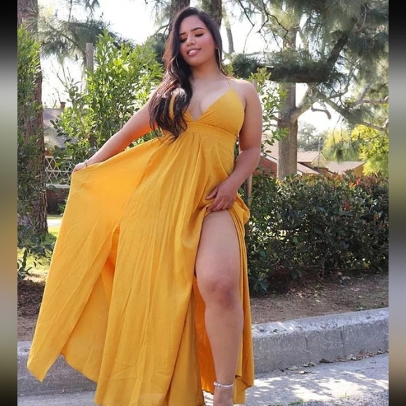 Fashion Nova Golden Mustard Yellow flowing Maxi Dress Nwt Size XL - Picture 16 of 16